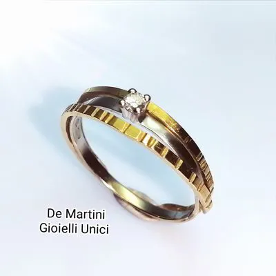 ANELLO ORO GIALLO E DIAMANTE mod. INTRECCIO